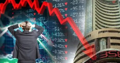 शेयर बाजार में हाहाकार: सेंसेक्स 1353 अंक टूटकर 77,566 पर बंद, निफ्टी 422 अंक गिरकर 24,028 पर; ₹8-9 लाख करोड़ का नुकसान