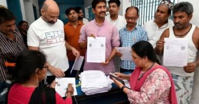 यूपी में SIR 2026 का रिकॉर्ड ब्रेक अपडेट! 86.69 लाख नए मतदाता आवेदन, महिलाओं ने पुरुषों को पीछे छोड़ दिया 