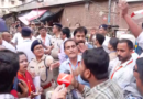 भवानीपुर में हाई वोल्टेज ड्रामा: काउंटिंग सेंटर पर हंगामा, ममता और शुभेंदु दोनों पहुंचे अंदर