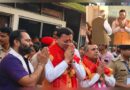 मुख्यमंत्री पुष्कर सिंह धामी का असम दौरा: शपथ ग्रहण समारोह में हुए शामिल, माँ कामाख्या का लिया आशीर्वाद