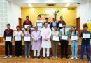 मेधावी छात्र सम्मान: सीएम धामी ने प्रतिभावान छात्रों को किया सम्मानित, बोले— ‘सफलता का कोई शॉर्टकट नहीं’