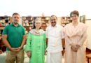 10 जनपथ की खास तस्वीर: सोनिया, राहुल और प्रियंका गांधी के माथे पर दिखा लाल टीका, सुप्रिया सुले ने खास अंदाज में दिया बेटी की शादी का न्योता