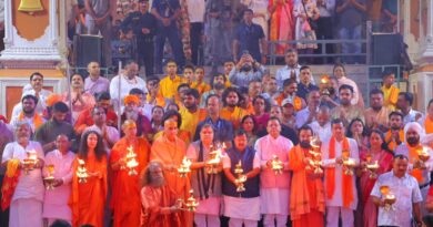 ऋषिकेश: परमार्थ निकेतन में श्रद्धा और सनातन संस्कृति का अद्भुत संगम, CM धामी और बीजेपी राष्ट्रीय अध्यक्ष नितिन नवीन ने की भव्य गंगा आरती