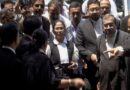 ‘पुलिस की मौजूदगी में दुकानें लूटी जा रही हैं’, कलकत्ता HC में ममता बनर्जी की दलील