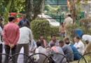 दिल्ली के पार्क में जमीन पर बैठकर राहुल गांधी ने ऑटो ड्राइवरों के साथ किया लंच; पेट्रोल-डीजल और CNG की बढ़ती कीमतों पर साझा किया उनका दर्द