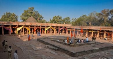 धार भोजशाला विवाद: इंदौर हाई कोर्ट का बड़ा फैसला, परिसर को मंदिर मानते हुए पूजा-पाठ को दी मंजूरी
