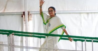 बंगाल में सियासी भूचाल: ममता बनर्जी की विधायक दल की बैठक रद्द; 80 में से पहुंचे सिर्फ 20 विधायक, संकट में TMC