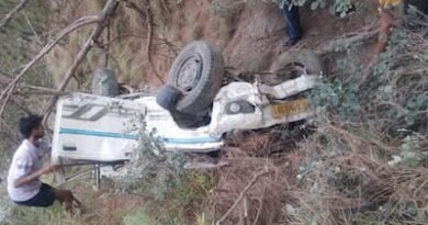 हिमाचल प्रदेश: चंबा में 500 मीटर गहरी खाई में गिरी कार, मुंडन कार्यक्रम से लौट रहे 7 लोगों की दर्दनाक मौत
