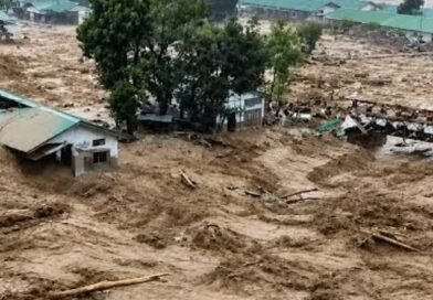 अरुणाचल प्रदेश में भारी बारिश से फ्लैश फ्लड का कहर, 3 लोग लापता और कई घर तबाह; असम में हाई अलर्ट जारी