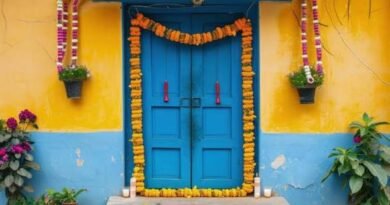 ​घर को बुरी नजर से बचाना है? मुख्य द्वार पर टांग दें ये एक चीज, बरकत और पॉजिटिव एनर्जी का है खास वास्तु उपाय!