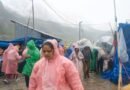 केदारनाथ यात्रा पर ब्रेक: भारी बारिश के कारण प्रशासन ने अस्थायी रूप से रोकी यात्रा, सोनप्रयाग और गौरीकुंड में रोके गए श्रद्धालु