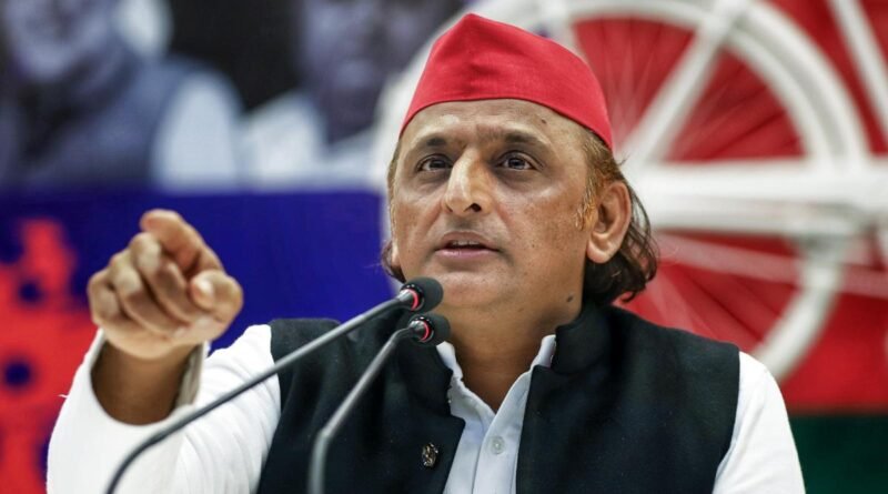 अयोध्या मंदिर चोरी मामला: निशिकांत दुबे के पोस्ट पर भड़के अखिलेश यादव, कहा— “10 मिनट में डिलीट करें वरना होगी जेल”