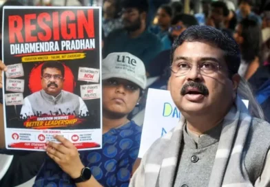 “इस्तीफा दे दिया… लेकिन समस्या कहाँ गई? धर्मेंद्र प्रधान पर दबाव की राजनीति ने सिस्टम को नहीं, सिर्फ एक मंत्री को निशाना बनाया”