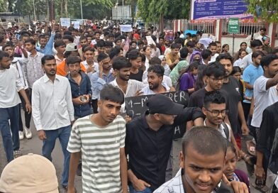NEET पेपर लीक: आंदोलन का ‘आप’ ने किया खुला समर्थन, राहुल-प्रियंका का केंद्र पर बड़ा हमला; कहा— “देश में 152 पेपर लीक हुए”