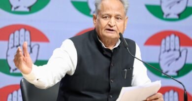 राम मंदिर चढ़ावा विवाद पर बरसे अशोक गहलोत: ‘ट्रस्ट को तुरंत भंग कर नया बोर्ड बने, मोदी चुप्पी तोड़ें’