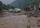 जम्मू-कश्मीर के डोडा में बादल फटने से भारी तबाही; अचानक आई बाढ़ से फसलें और बाग-बगीचे बर्बाद, कई रास्ते बंद
