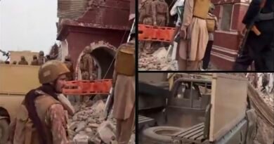 पाकिस्तान में बड़ा आतंकवादी हमला: चेकपोस्ट पर विस्फोटक से भरी गाड़ी टकराई, 12 जवानों समेत 15 की मौत