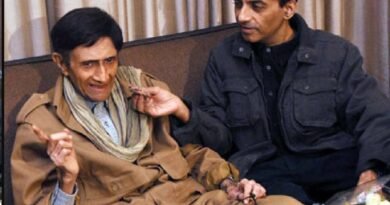 दिग्गज अभिनेता देव आनंद के बेटे सुनील आनंद का लंदन में निधन, 70 वर्ष की उम्र में ली अंतिम सांस