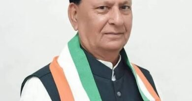 उत्तराखंड के पूर्व कैबिनेट मंत्री हीरा सिंह बिष्ट का निधन, सीएम धामी और दिग्गज नेताओं ने दी श्रद्धांजलि