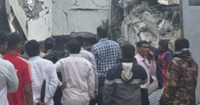 पिंपरी-चिंचवड़ में बड़ा हादसा: मोशी में वेस्ट-टू-एनर्जी प्लांट की इमारत ढही, मलबे में दबे 14 कर्मचारी सुरक्षित निकाले गए