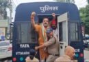 जिला अस्पताल में डॉक्टरों की कमी का मुद्दा उठाने जा रहे पूर्व विधायक हिरासत में