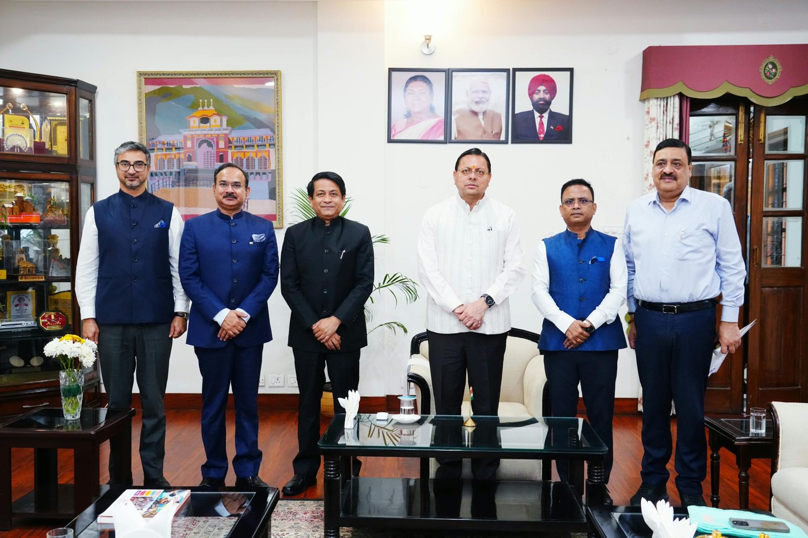 विदेशों में रोजगार के अवसरों के लिए युवाओं को कौशल और भाषा प्रशिक्षण दिया जाए: CM धामी