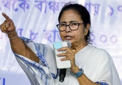 सुप्रीम कोर्ट का फैसला: तृणमूल कांग्रेस (TMC) के तीन बैंक खाते फ्रीज रहेंगे, दैनिक खर्चों के लिए अंतरिम व्यवस्था जारी