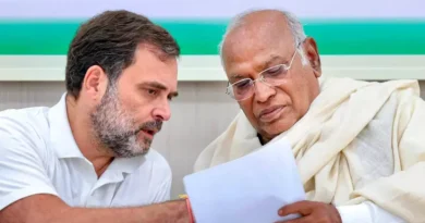 यूपीआई लेनदेन पर शुल्क लगाने की अटकलों को लेकर सियासत तेज: कांग्रेस ने मोदी सरकार पर अमेरिकी दबाव में झुकने का लगाया आरोप