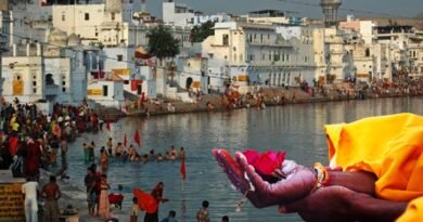 तीर्थराज पुष्कर में पितृ पक्ष का धार्मिक महत्व: श्राद्ध, तर्पण और पिंडदान के लिए उमड़ती है श्रद्धालुओं की भीड़