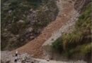 भारी बारिश से उत्तराखंड में जनजीवन प्रभावित: सिरोबगड़ में बदरीनाथ हाईवे बंद, गंगा और अलकनंदा-मंदाकिनी नदियां उफान पर; चारधाम यात्रा स्थगित