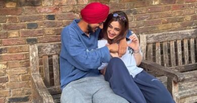 भारतीय क्रिकेटर अर्शदीप सिंह ने गर्लफ्रेंड समरीन कौर को विश किया बर्थडे; रोमांटिक तस्वीरों के साथ किया प्यार का इजहार
