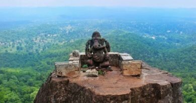 छत्तीसगढ़ का ढोलकल गणेश मंदिर: प्रकृति, रोमांच और 1000 साल पुरानी आस्था का अनूठा संगम