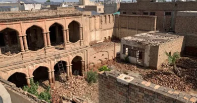 पाकिस्तान के डेरा इस्माइल खान में ऐतिहासिक ‘राम लीला मंदिर’ सील, कमर्शियल प्लाजा बनाने की साजिश के खिलाफ फूटा नागरिक समाज का गुस्सा
