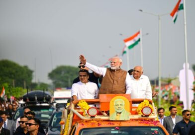 बनासकांठा में गूंजा ‘मोदी कहीं नहीं जाएंगे’ का नारा: खड़गे की टिप्पणी के बाद उप-मुख्यमंत्री हर्ष संघवी ने कांग्रेस पर बोला तीखा हमला