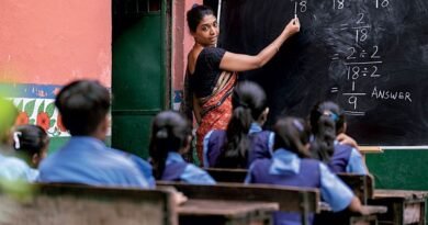उत्तराखंड: सोशल मीडिया पर सरकार और विभाग के खिलाफ पोस्ट करने वाले शिक्षकों पर कसेगा शिकंजा, शिक्षा विभाग ने जारी किया सख्त फरमान