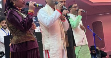 सात समंदर पार बर्मिंघम में गूंजी देवभूमि की संस्कृति: ‘बग्वाल महोत्सव’ में लोकगीतों और प्रीतम भरतवाण के जागरों पर झूमे प्रवासी उत्तराखंडी
