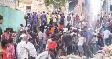 दिल्ली के सीमापुरी इलाके में बहुमंजिला इमारत का हिस्सा गिरा, राहत और बचाव कार्य जारी
