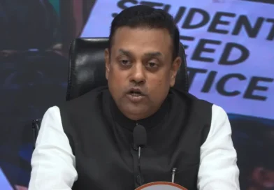 बीजेपी का कर्नाटक सरकार पर बड़ा हमला: संबित पात्रा ने KPSC पेपर लीक में मंत्रियों और नेताओं के शामिल होने का लगाया आरोप